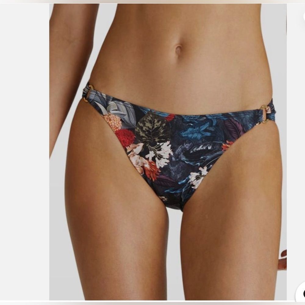 Aqua Blu Australia Alexis Floral O-Ring Size 6 NWT Floral Print Bikini Bottom